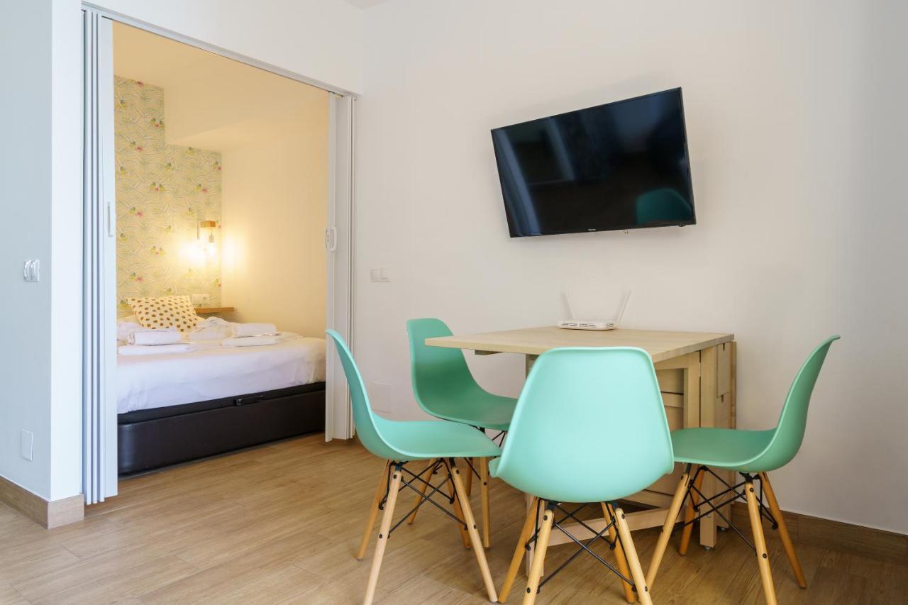 Amazing Views Beachfront Apartment With Swimming Pool Benalmádena Exteriér fotografie