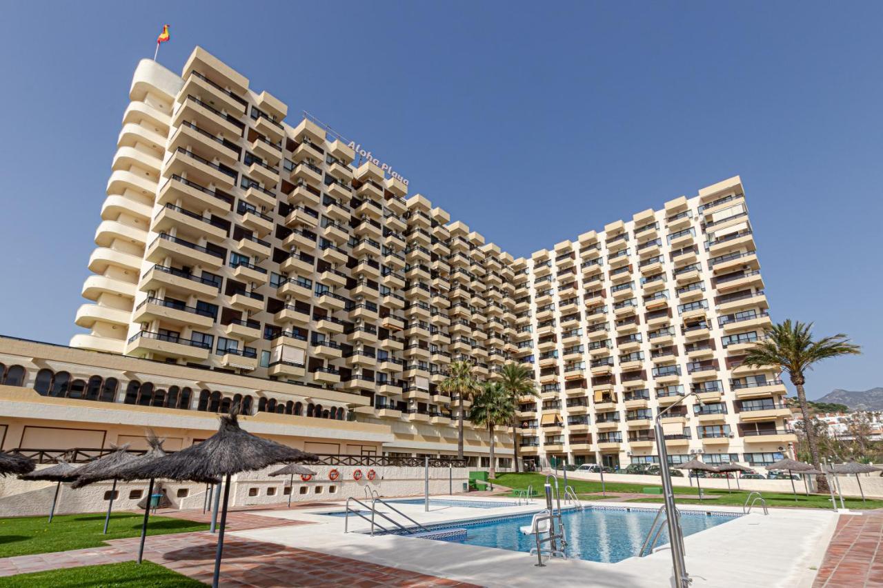 Amazing Views Beachfront Apartment With Swimming Pool Benalmádena Exteriér fotografie